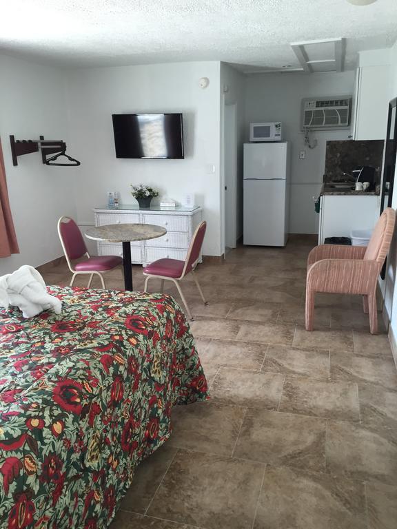 Pyramid Resort Motel Уайлдвуд-Крест Экстерьер фото